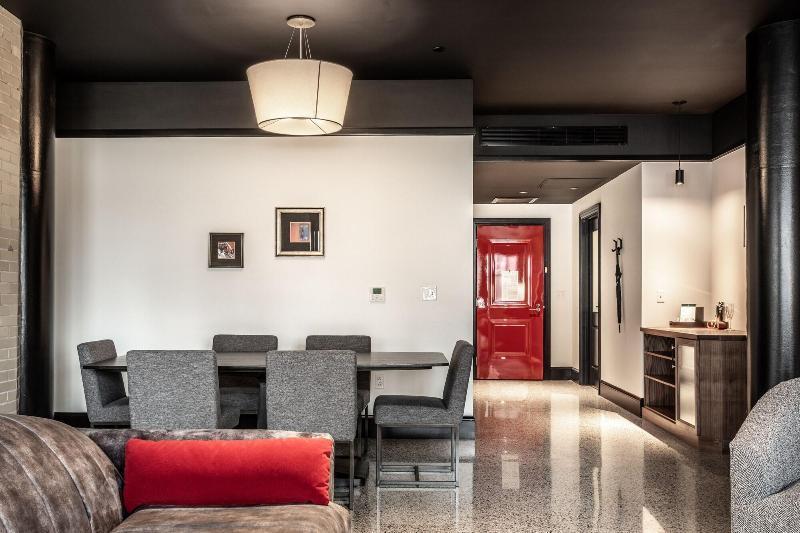 Bottleworks Hotel Indianapolis Dış mekan fotoğraf